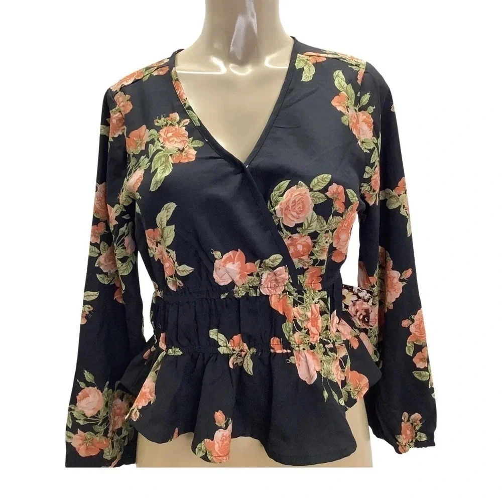 Blush Size Large Floral Cross Front Long Sleeve Top. New With Tags